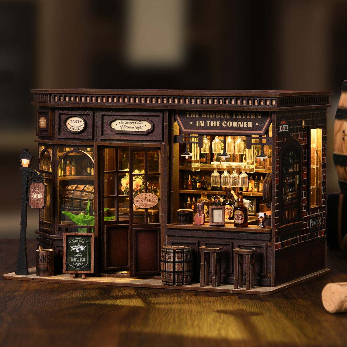 Pixie Curio DIY Miniature Kit (Corner Tavern)